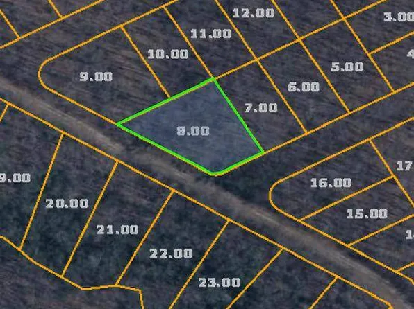 32 Yeehaw Dr, Crab Orchard, TN 37723