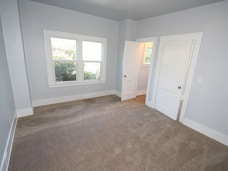18824 Bothell Way NE — Photo 7