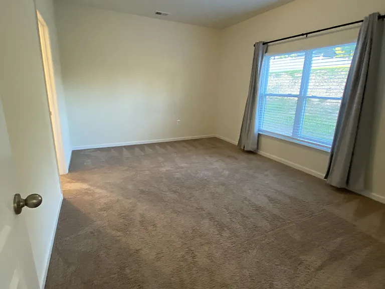 697 Rivanna Run — Photo 13