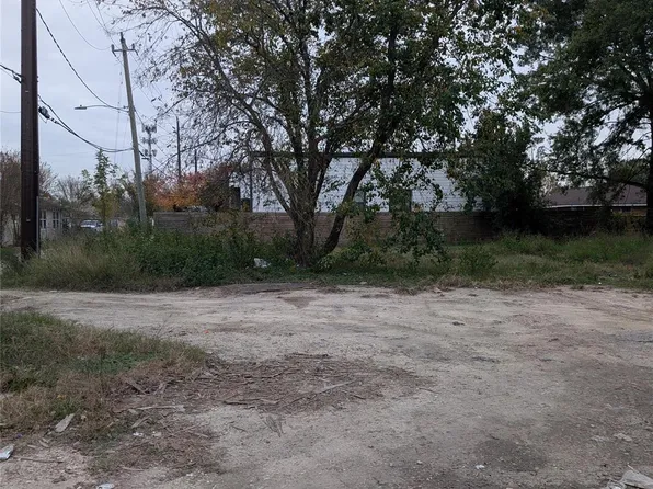 3122 Roland St, Houston, TX 77026