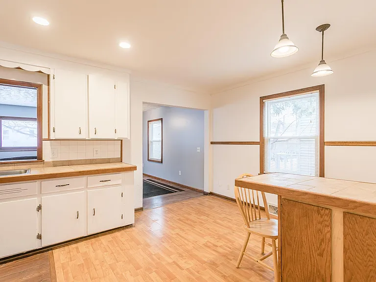 120 Weston Rd — Photo 13