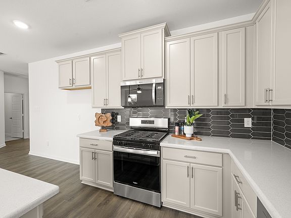 6th image of this home