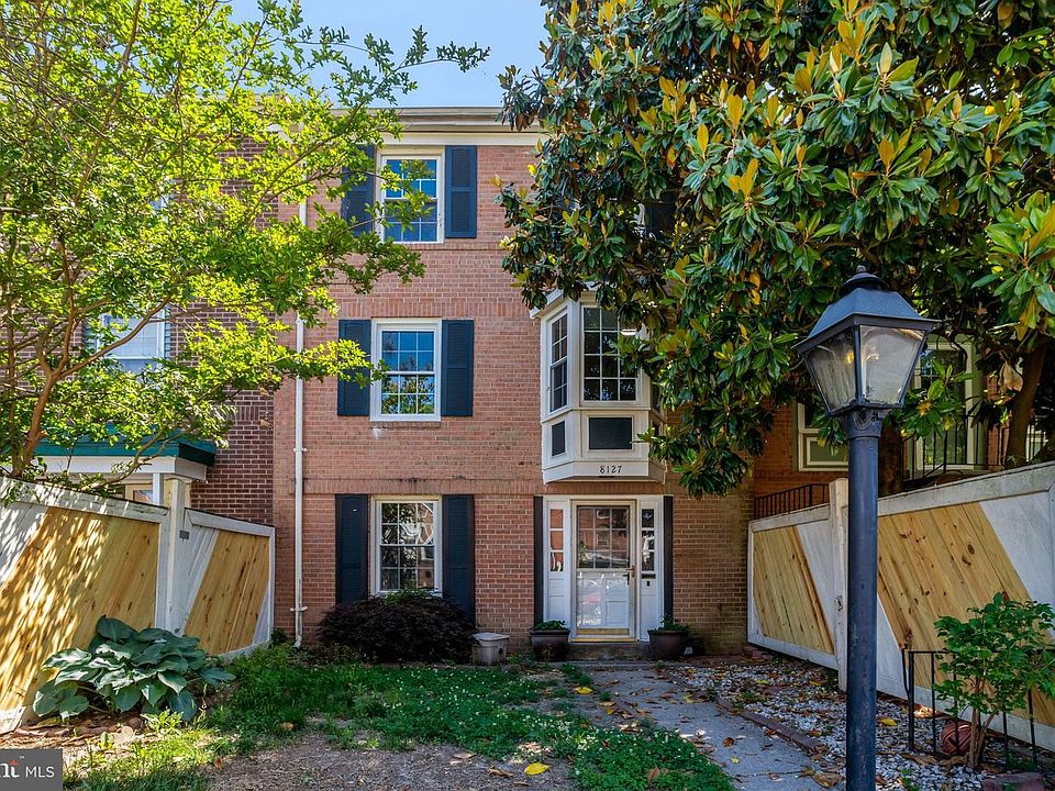 1st image of 8127 Pinelake Ct