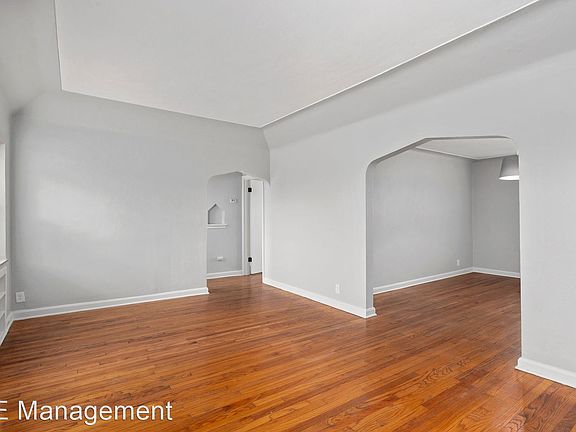 4th image of 5841 Lindenwood Ave #10884648