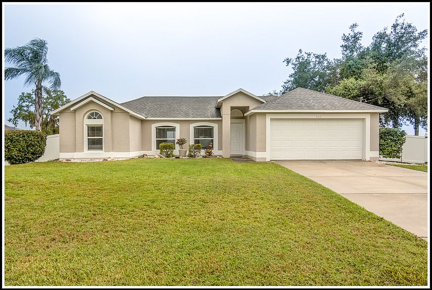 1st image of 922 Prescott Blvd