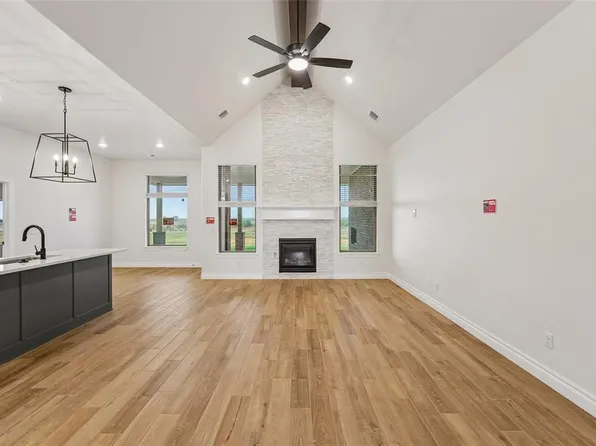 8221 Coneflower St, Cashion, OK 73044