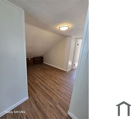 5th image of 6921 Berkridge Ct