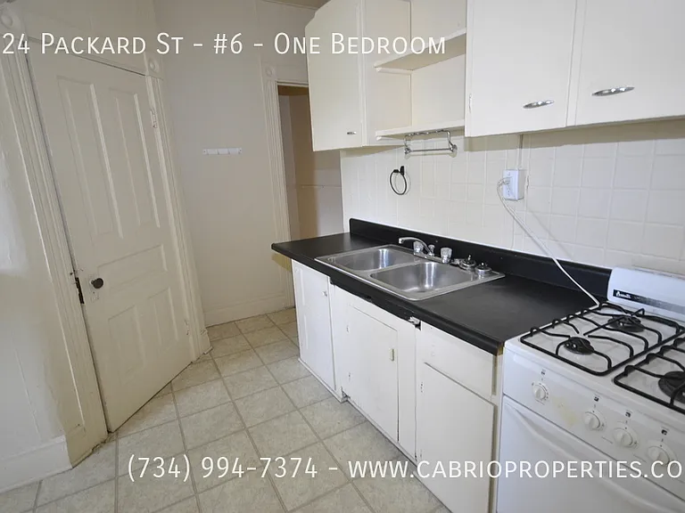 624 Packard St — Photo 6