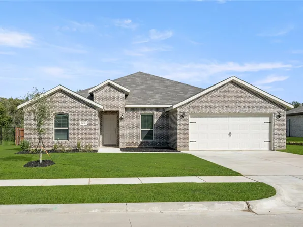 2631 Streamside Dr, Burleson, TX 76028