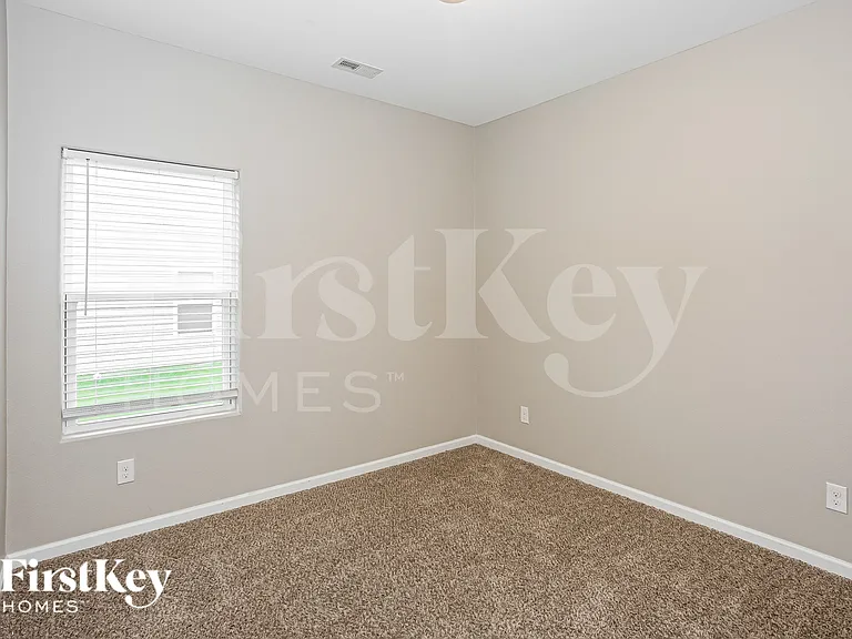 6129 Purbeck Way — Photo 14