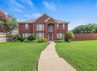 724 Pine Lakes Dr, Plano, TX 75025