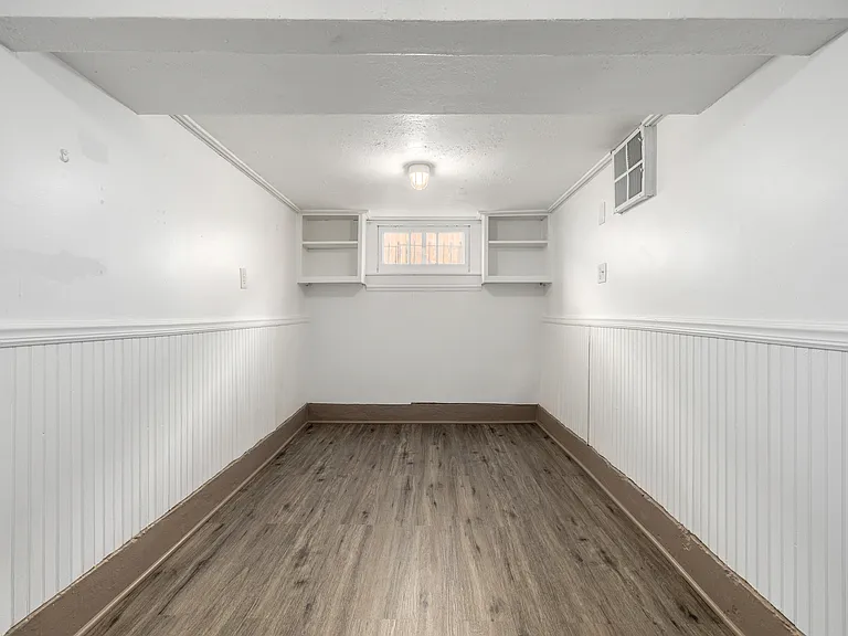 2673 Julian St — Photo 10