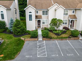 5208 Forest Point Dr S, Clifton Park, NY 12065