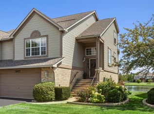7957 Hedgewood Dr, Darien, IL 60561