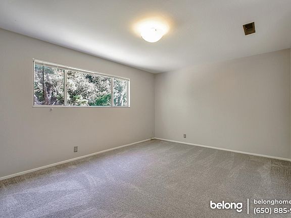 5th image of 7638 Surrey Ln