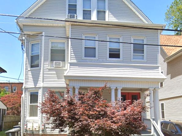 126 Hobart St #1B