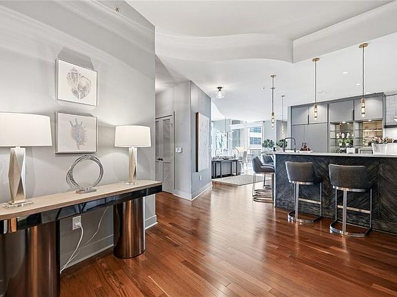 3rd image of 20 10th St NW Unit 603