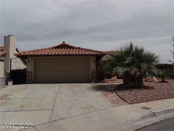 2nd image of 114 Hexham Ct #114