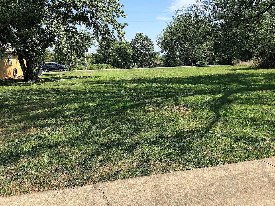 1st image of 6691 Shawnee Ln