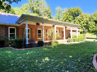 401 Lakeside Dr, Springfield, TN 37172
