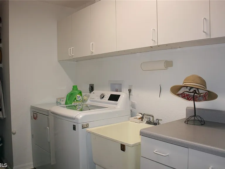 2481 Palo Duro Blvd — Photo 31