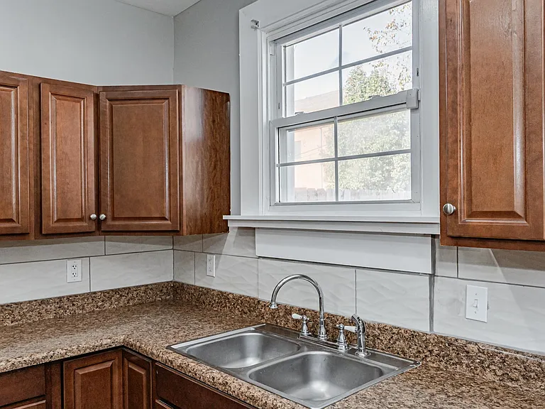 2822 Q St — Photo 27
