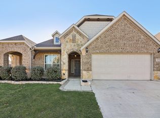 8101 Charford Dr, Fort Worth, TX 76131
