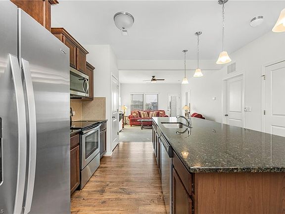 3rd image of 104A Blackstone Ct