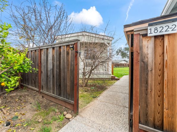 1822 Nestorita Way Unit 2