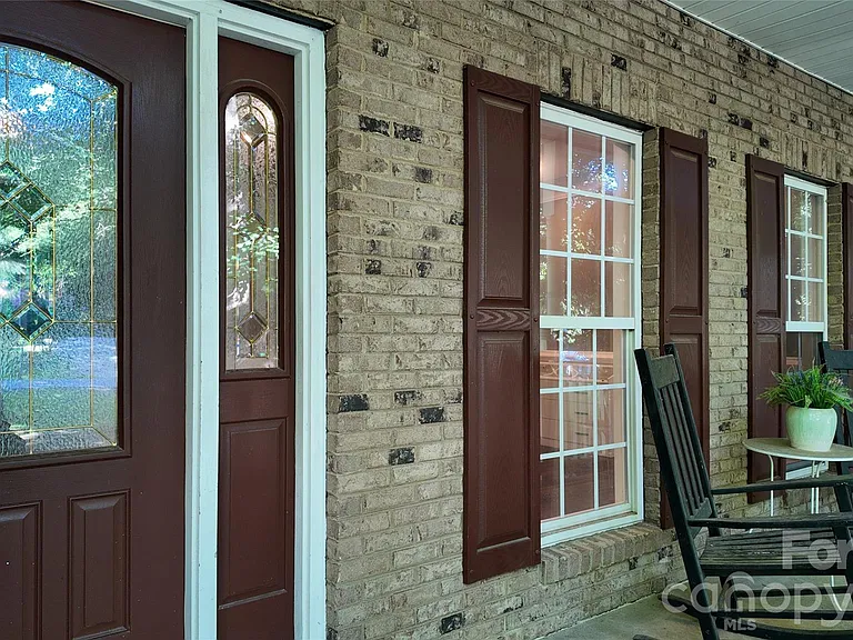 410 Farm Branch Dr — Photo 10