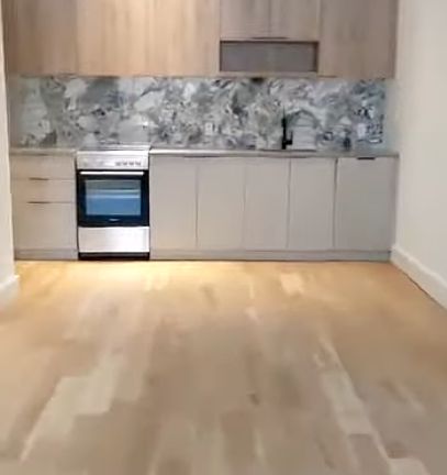 5th image of 169 Johnson Ave APT 106
