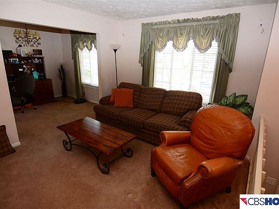3rd image of 5929 S 140th Ave