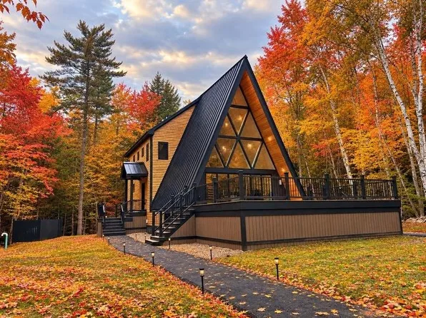 94 Cindy's Lane, Campton, NH 03223