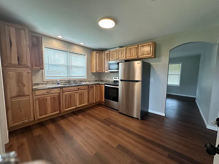 1810 Churchville Ave — Photo 8