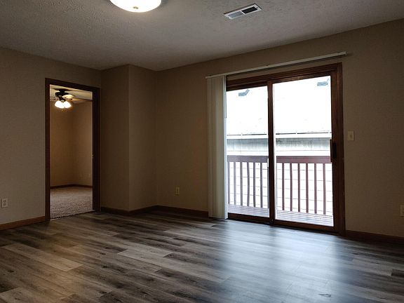 3rd image of 625 N 4th St APT 12