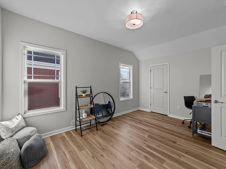 1536 Crafton Way — Photo 25