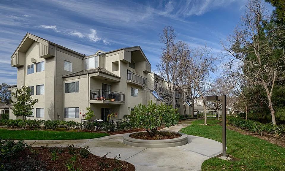 Creekside Village