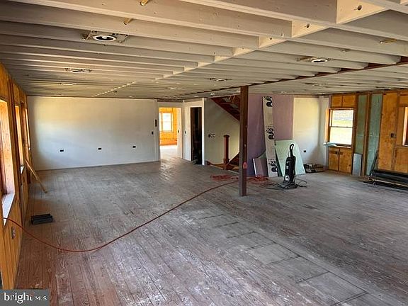 5th image of 1190 Ritters Rd