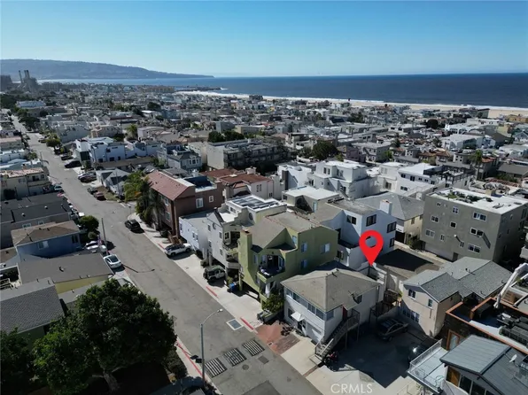 1035 Loma Dr, Hermosa Beach, CA 90254