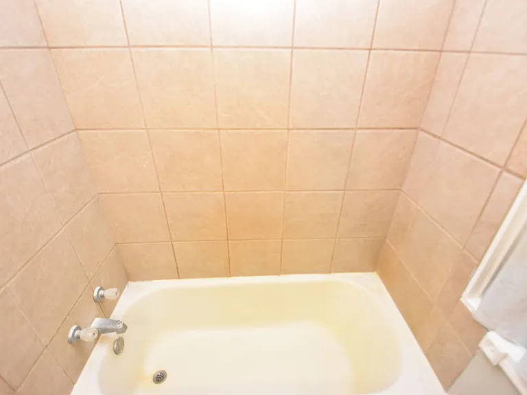 17967 Edgewood Walk — Photo 16