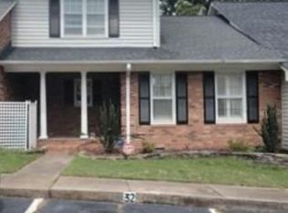 32 Somersett Dr, Spartanburg, SC 29301