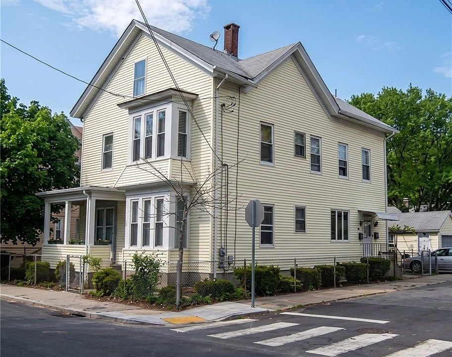 2nd image of 189 Woodward Rd #1
