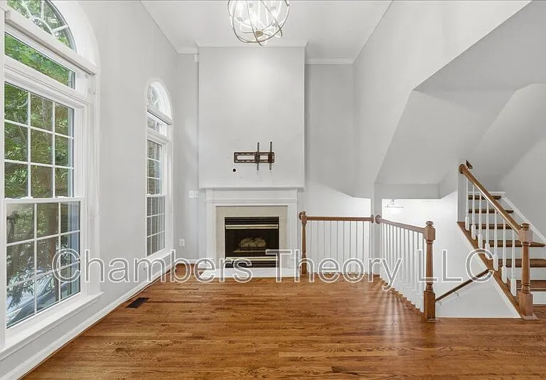 4664 Kirkland Pl — Photo 9