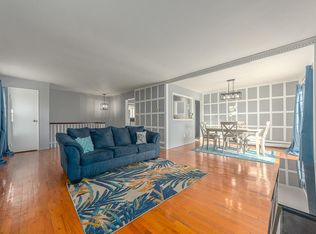 149-55 259th St #2, Rosedale, NY 11422