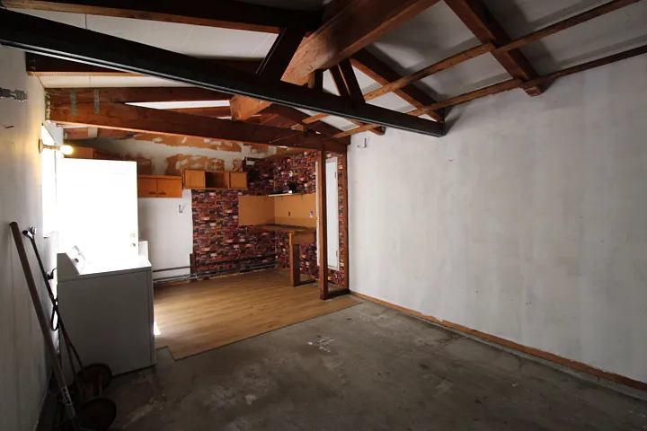1433 Cottage St — Photo 14