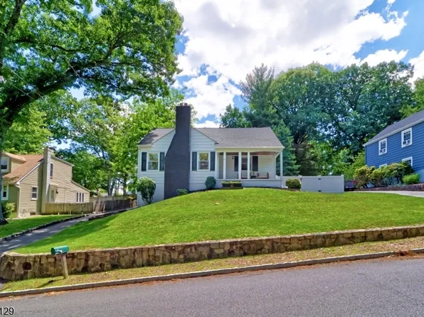 30 Hillcrest Avenue, Morristown Town, NJ 07960
