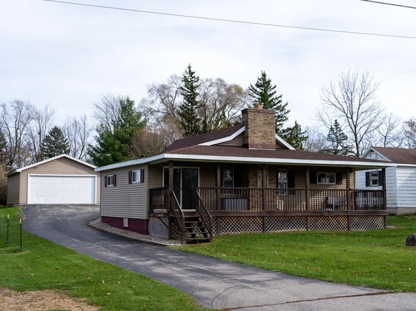 418 N Elm St, Ithaca, MI 48847