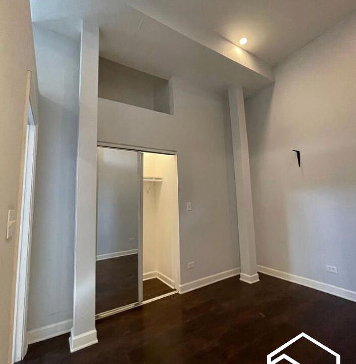 1st image of 2409 S Hoyne Ave #1-101