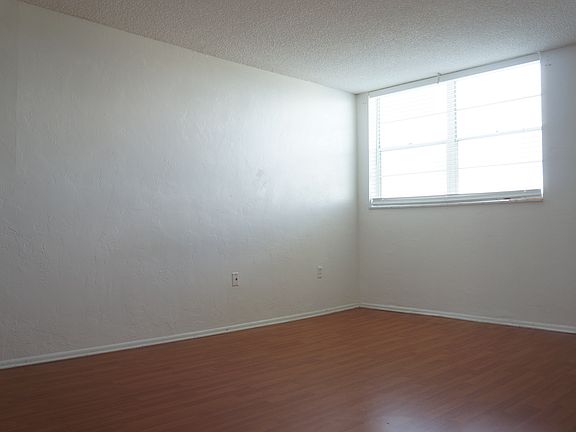 5th image of 7900 Tatum Waterway Dr APT 507