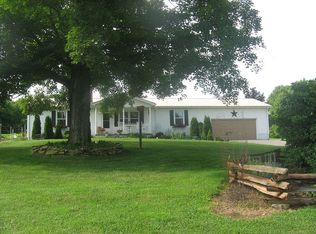 1592 Runa Rd, Mount Nebo, WV 26679